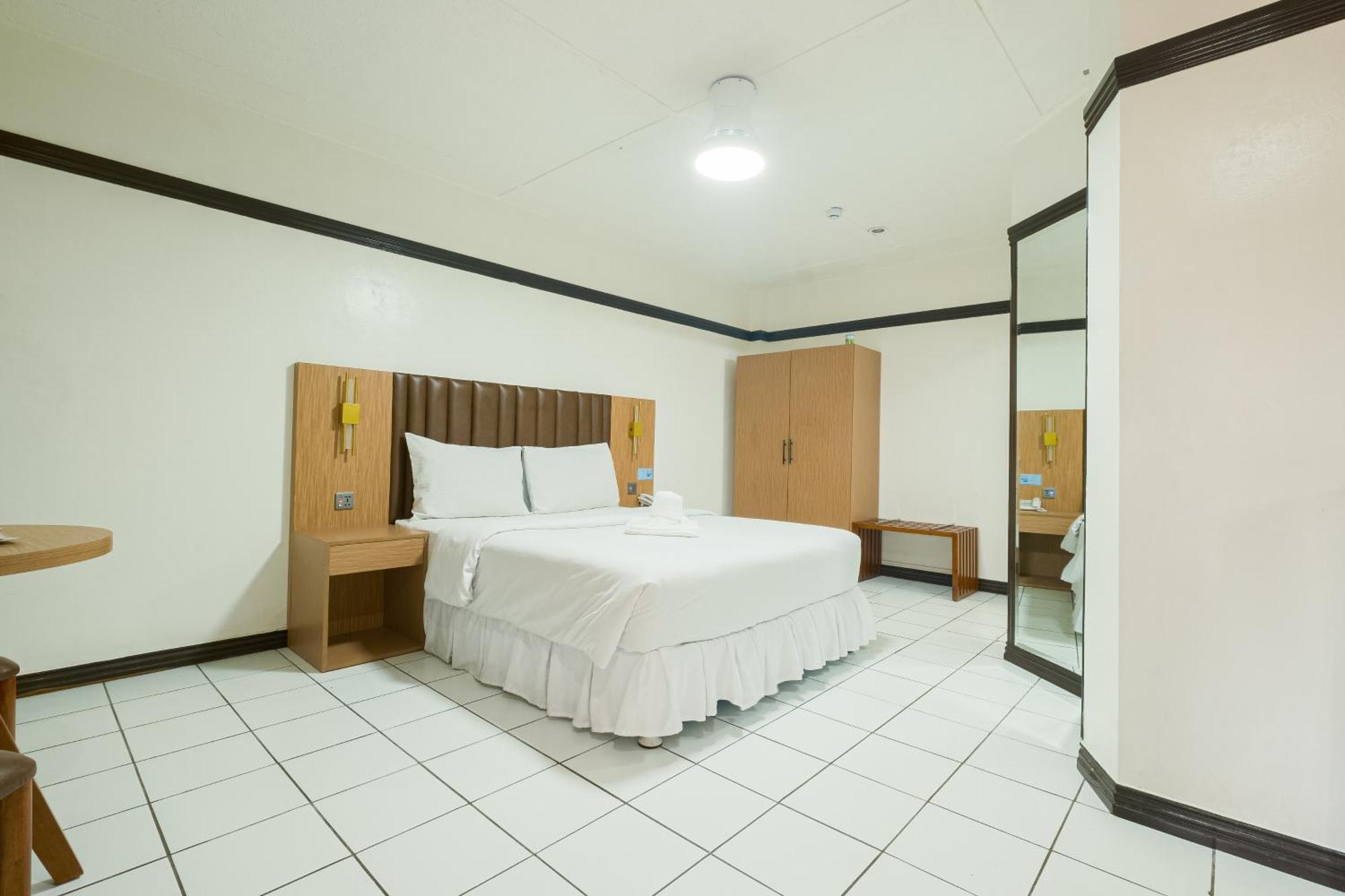 Orchid Inn Angeles Oda fotoğraf